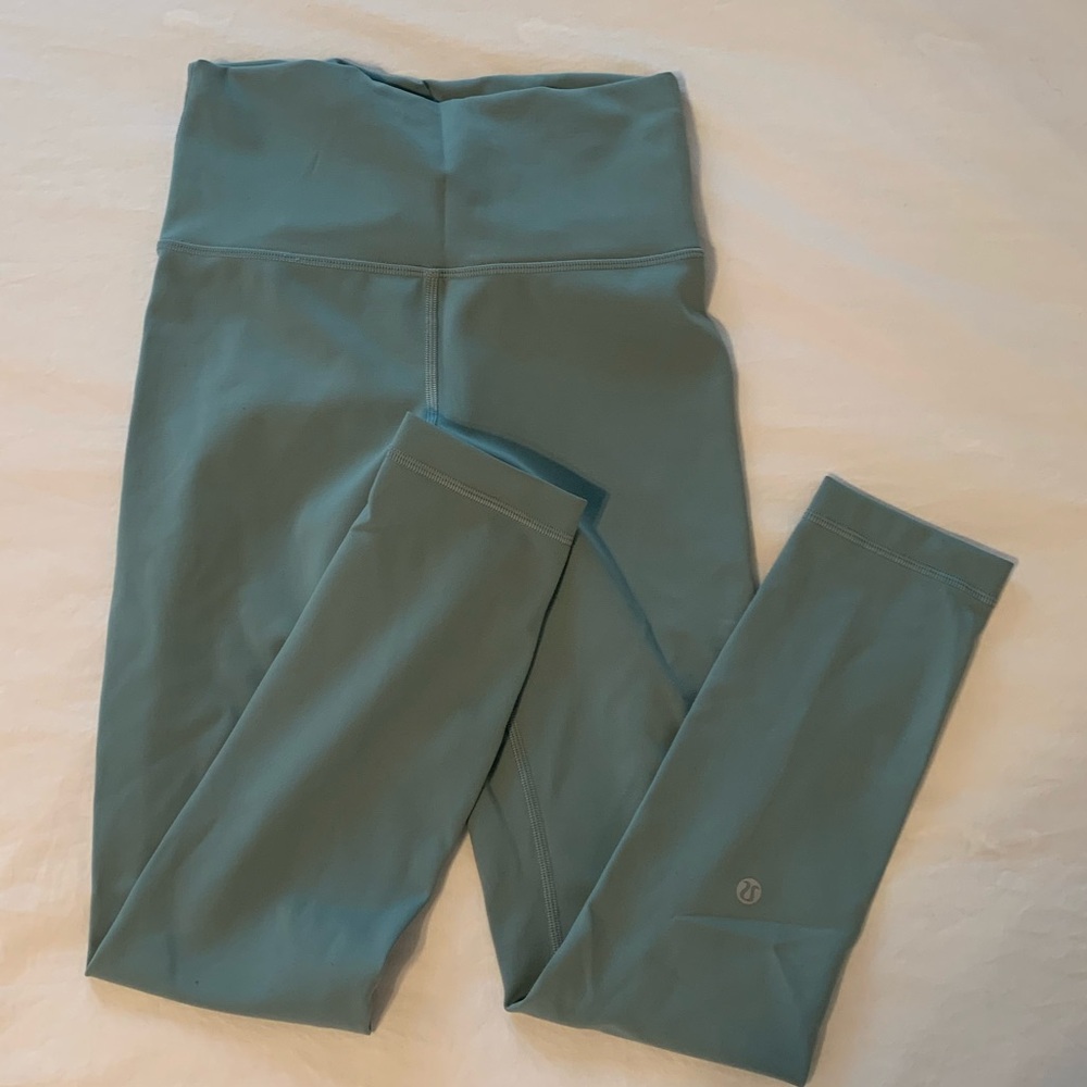Lululemon Leggings Size 6 Light Green